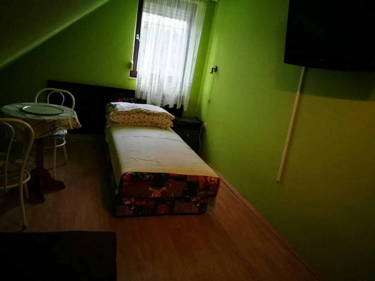 Paterdombi Vendeghaz Otel Zalaegerszeg Dış mekan fotoğraf