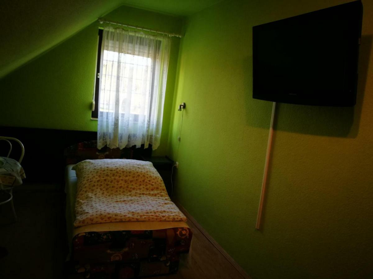 Paterdombi Vendeghaz Otel Zalaegerszeg Dış mekan fotoğraf
